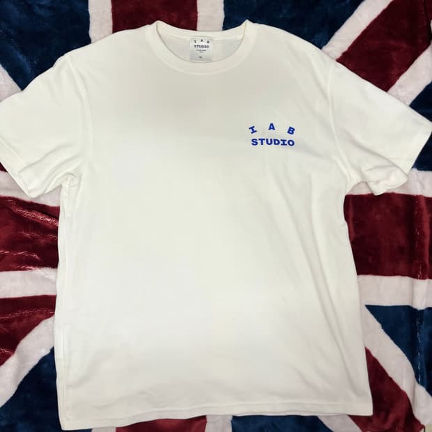 아이앱스튜디오 반팔티 XL(105) 정품