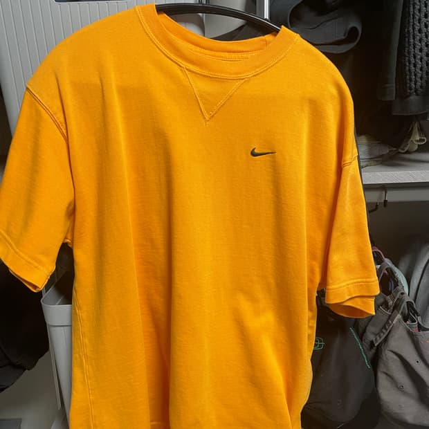 나이키 킴존스 협업 반팔티