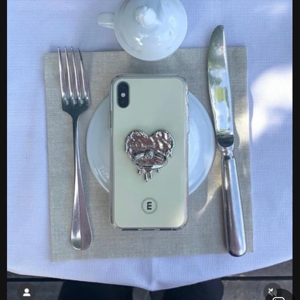 (새상품) 미닛뮤트 도쿄 한정 버터 케이스 아이폰 15