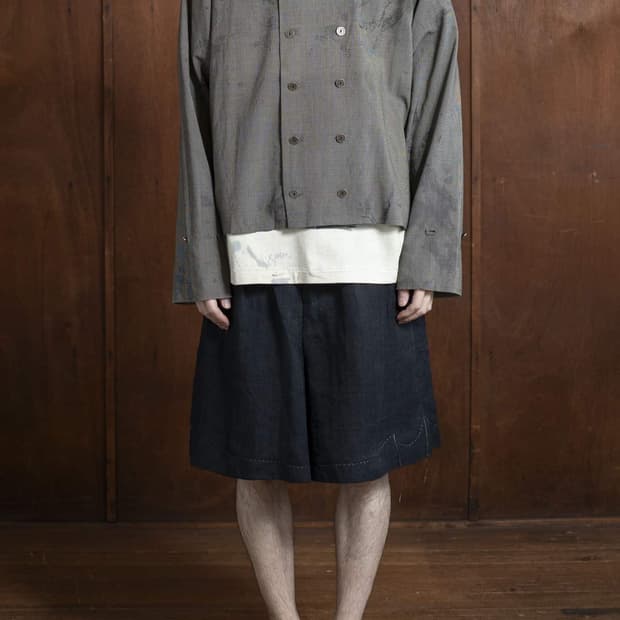 Professor.e 25ss pleated linnen shorts