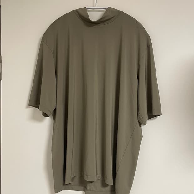 아모멘토 그레이 티셔츠 M