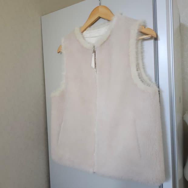 밍크트리밍 양모 조끼