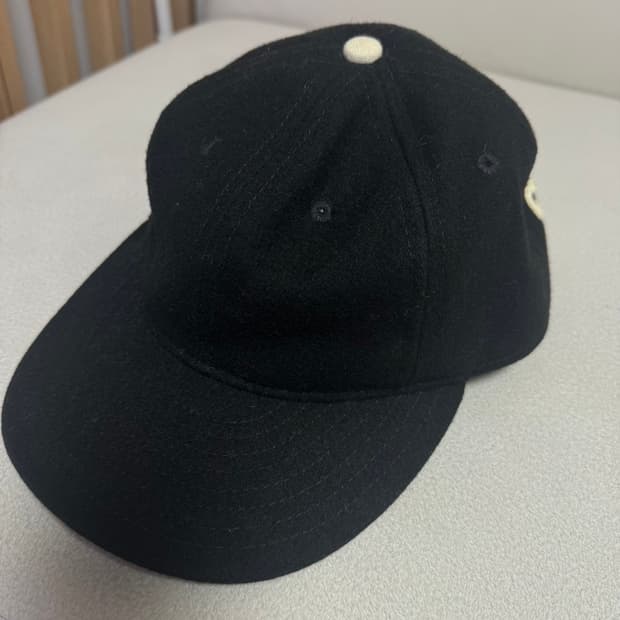 슈프림 이벳필드 콜라보 캡