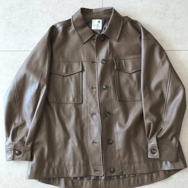 어스뮤직 프리미엄라벨 초코 브라운 카라 포켓 자켓