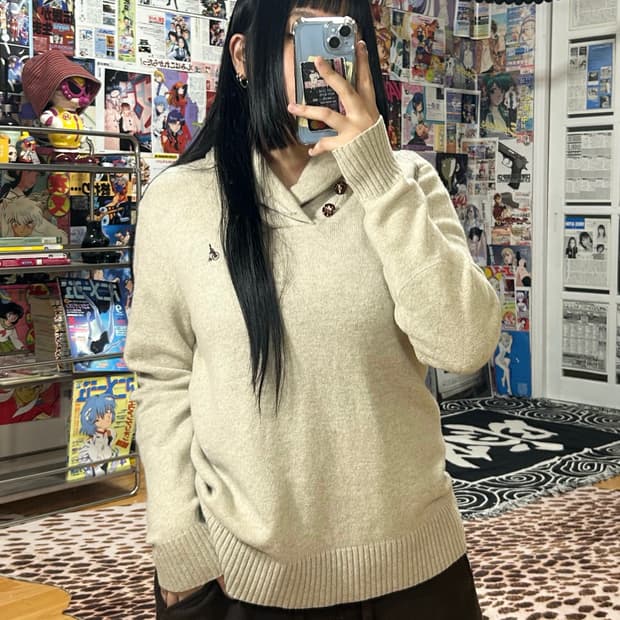 빈폴 베이지 오트 메론빵 단추 카라 니트