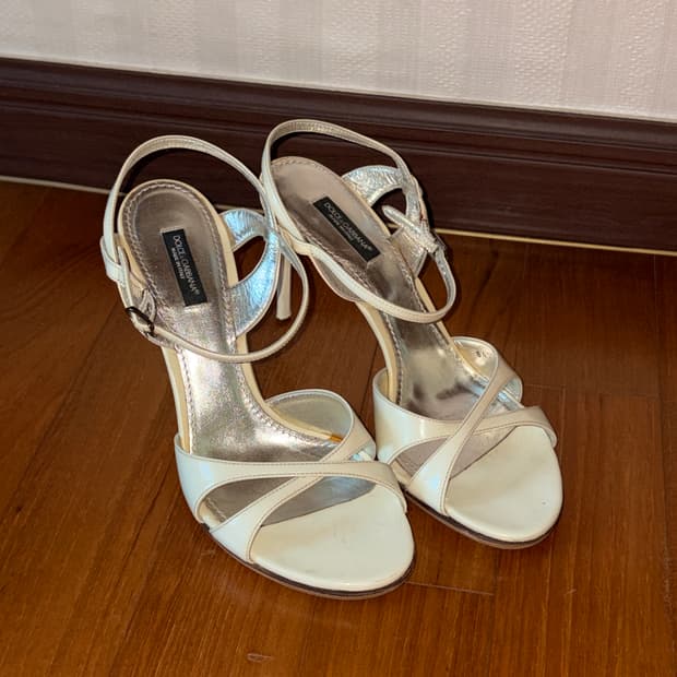 돌체앤가바나 빈티지 키튼 힐 샌들 38