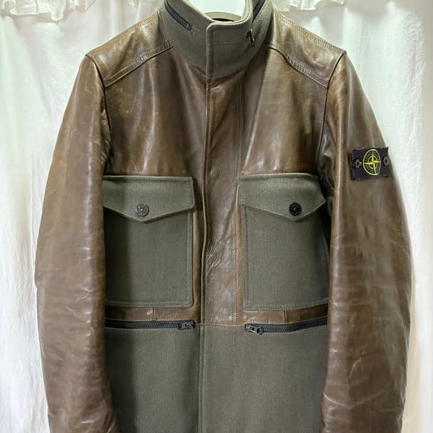 스톤아일랜드 레더 가죽 무스탕