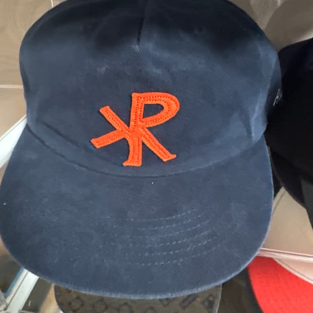 크래커하우스 모자