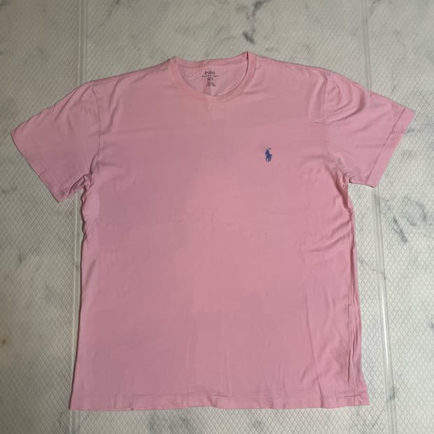 폴로 티셔츠