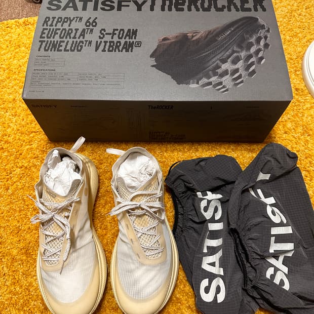 세티스파이 더라커 9 (270) 화이트