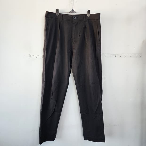  코스 블랙 바지
