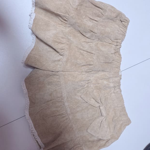 리즈리사 라떼깔 큐롯 스커트