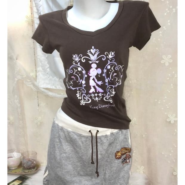 disney brown mickey t