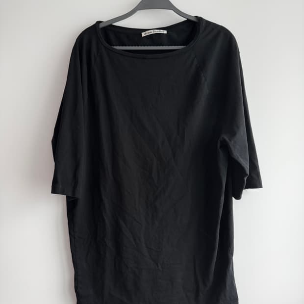 아크네 스튜디오 링거 반팔티