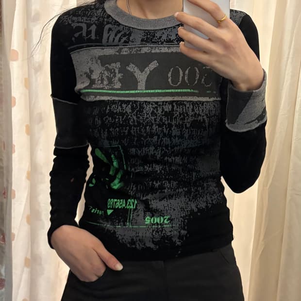 Japanese vintage graphic T-shirt