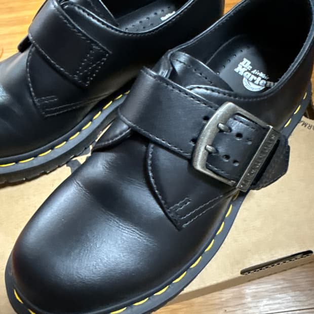 닥터마틴 1461 클래식 풀업 220~230 UK3