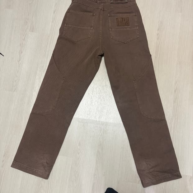 플라스틱 프로덕트 MPa CALF POCKET PANTS(브라운)