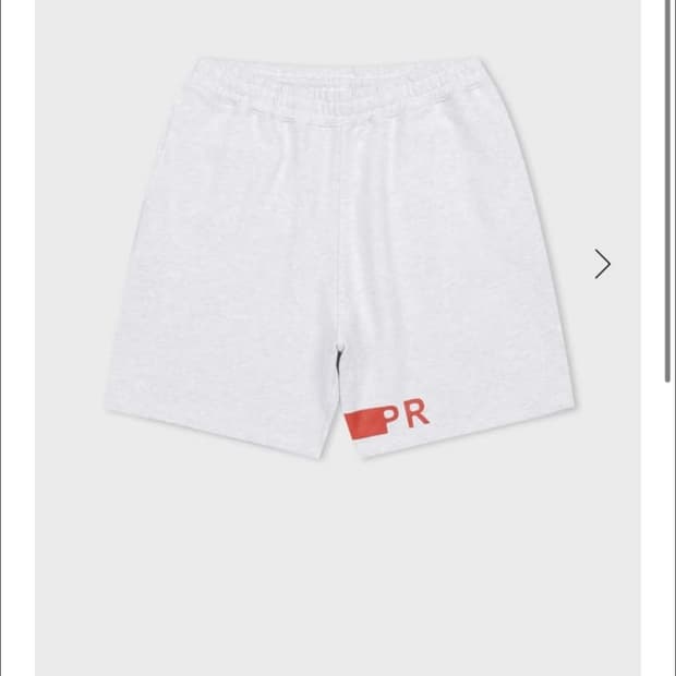 Practical and realistic 쇼츠 그레이