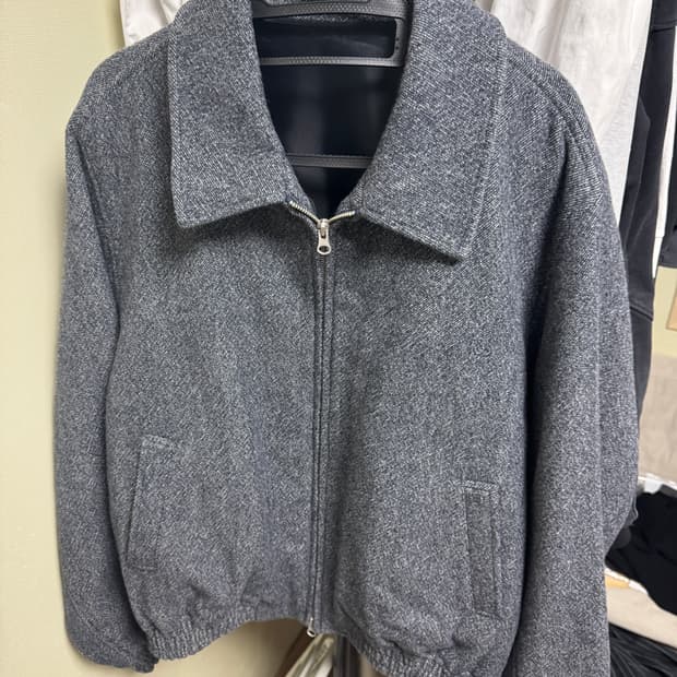 쿠어 버진 울 오버사이즈 짚업 블루종 (멜란지네이비)