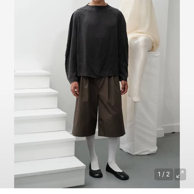 아모멘토 투턱 와이드 쇼츠 블랙 M