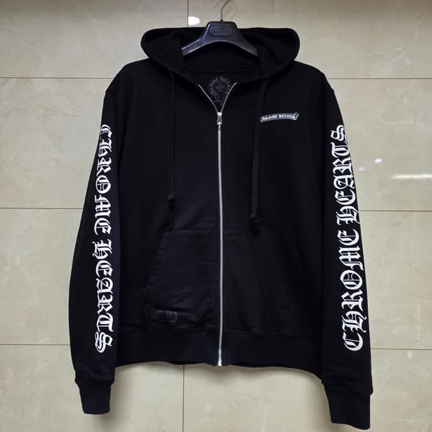 크롬하츠 스크롤 로고 헤비웨이트 후드집업