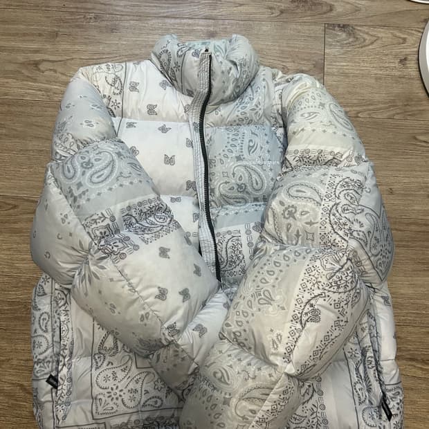 디스이즈네버댓 반다나 패딩 M 숏패딩