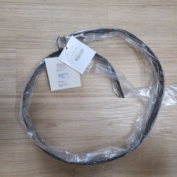 [정품/새상품] 우영미 블랙 스몰 로고 레더 벨트