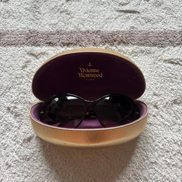 비비안웨스트우드 선글라스