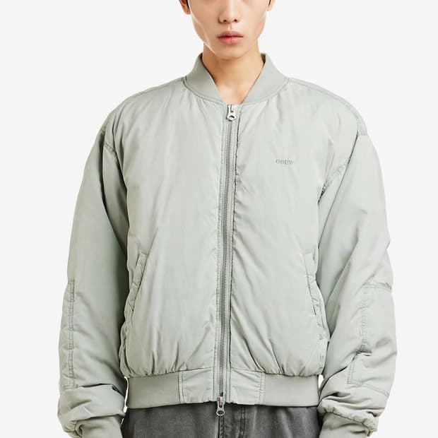 Obey 오베이 봄버