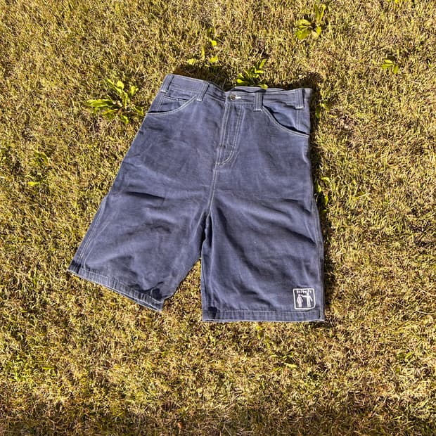 90s 비치스케이트 쇼츠