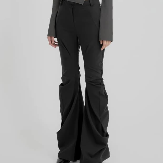 플레어업 바지 Asymmetrical Drape Pants black