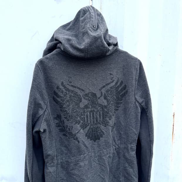 백 지퍼 포인트 후드 집업