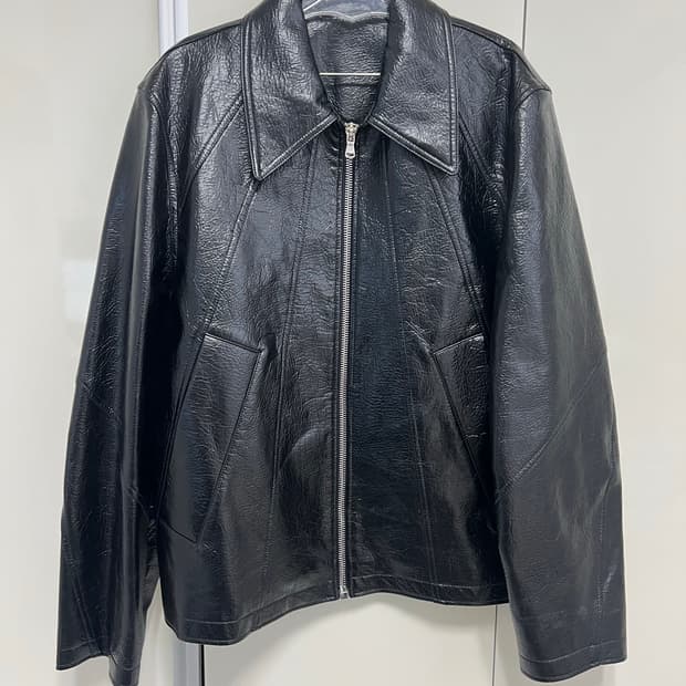 Sefr 세퍼 글로시 레더 자켓