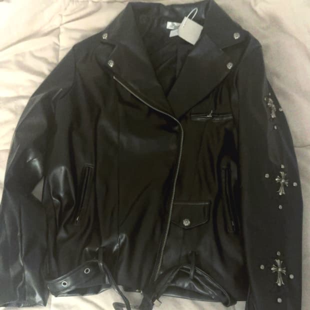 크롬깔 페이크 레더자켓 팔아용