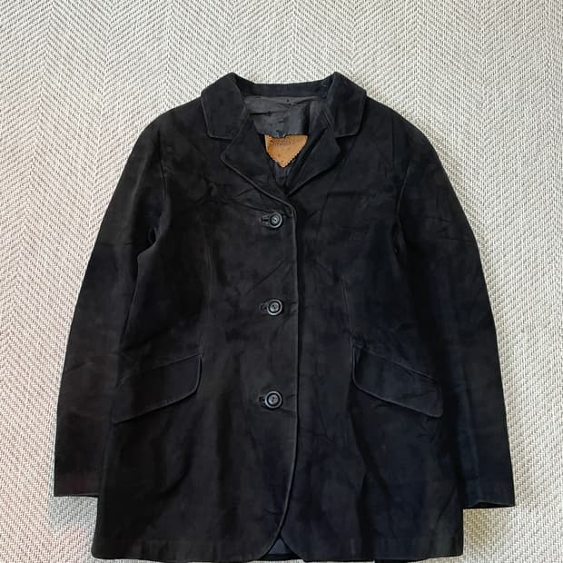 온워드 리얼 스웨이드 테일러드 3버튼 자켓 