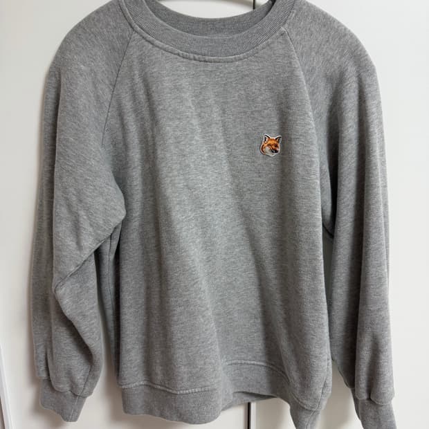 메종키츠네 맨투맨 그레이 S