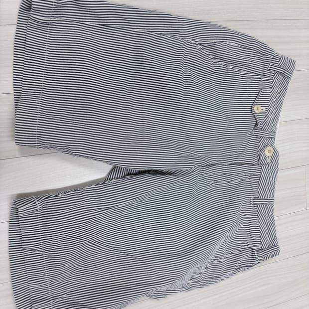 바스통 608 쇼츠 치노팬츠 시어서커 반바지