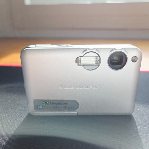 쿨픽스s1 빈티지디카 판매