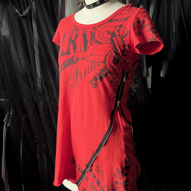 글리츠 Glitz 지퍼 디테일 펑크 반팔 티