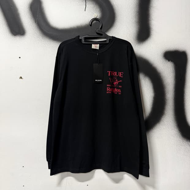 트루릴리젼 빅 프린팅 데드스탁 롱 슬리브 티셔츠
