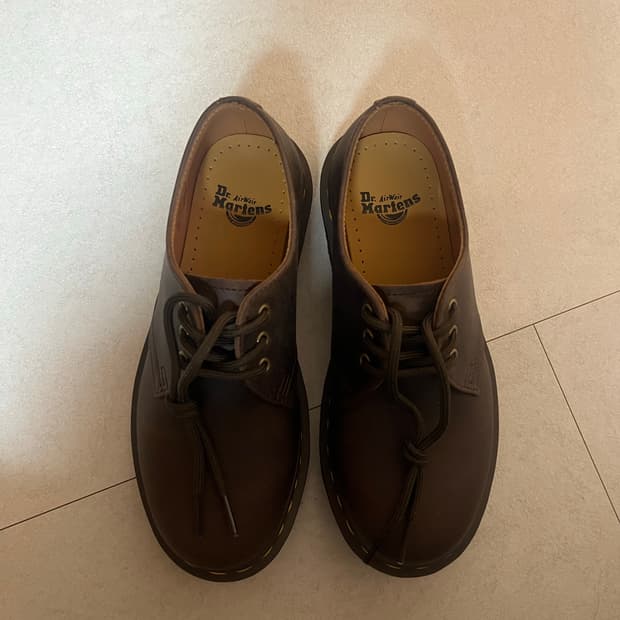 닥터마틴 1461 크레이지호스 220 새상품