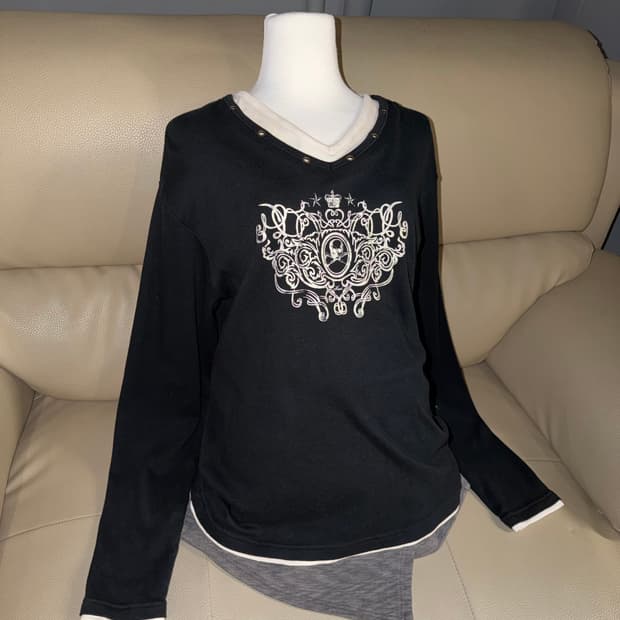 layered detail punk printing long sleeve