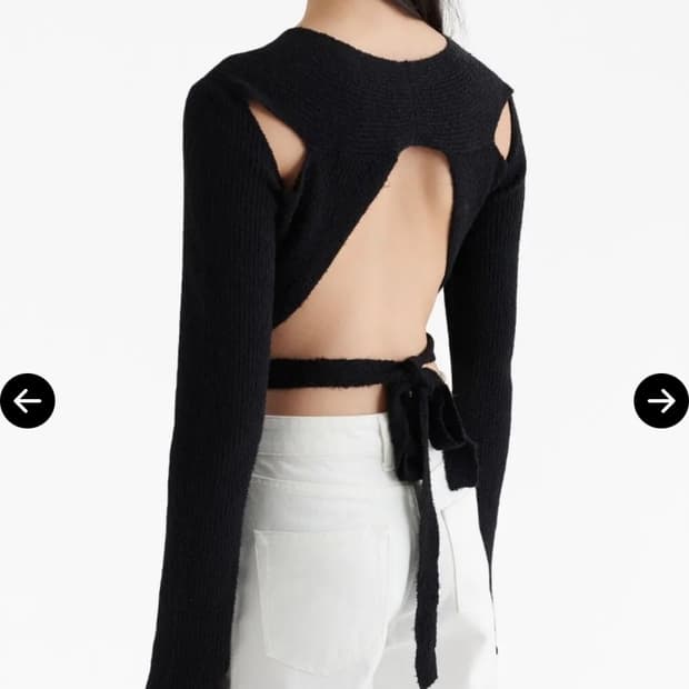 악셀아리가토 레어템 블랙 니트 Tube Rib-Knit Wrap Top