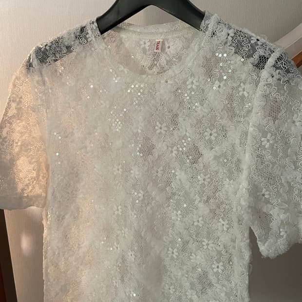 티크 teak lace spangle top