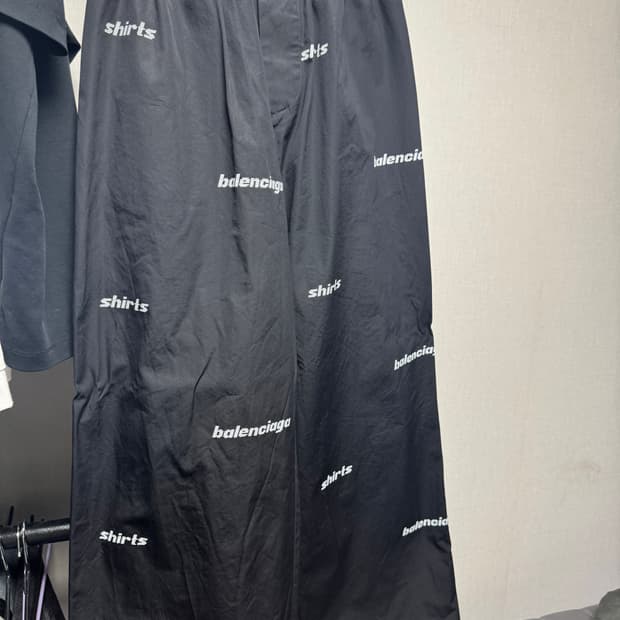 발렌시아가 레터링 팬츠 size 44