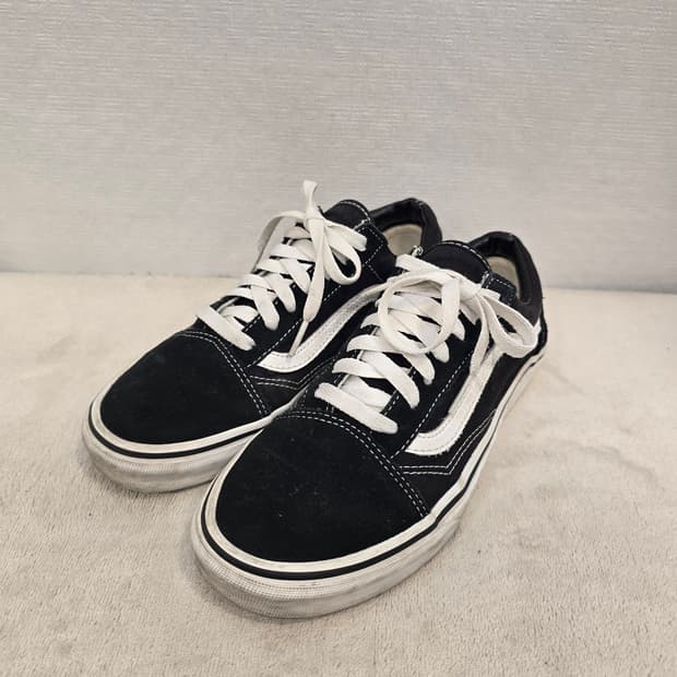 반스 올드스쿨 블랙 스웨이드 스니커즈 240