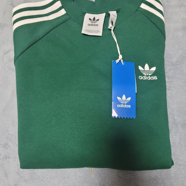 [새상품] 아디다스 그린 스웨트셔츠 XS