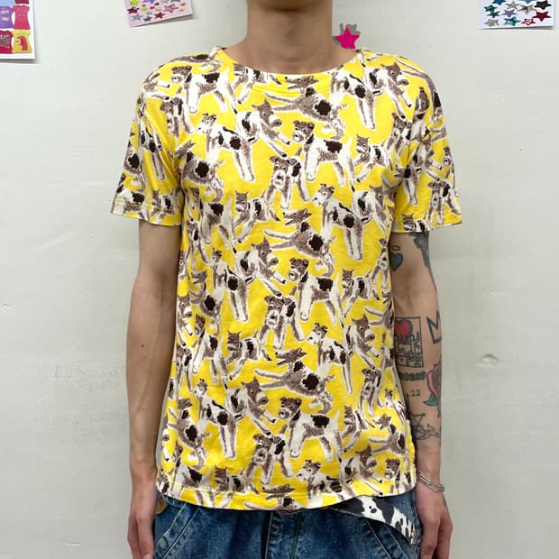 Multi-puppy yellow T-shirt