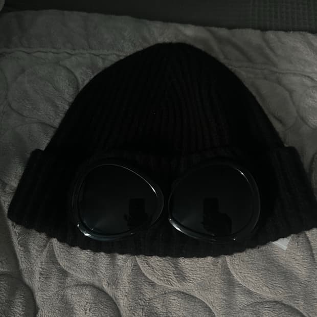 c.p cmopany 고글 비니