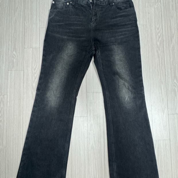 Awende 플레어 데님 블랙 워싱 진 / 1 SIZE